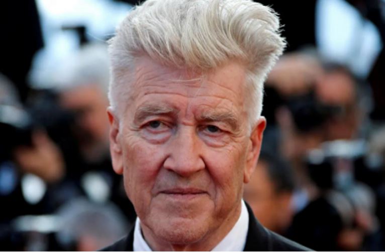 David Lynch, the visionary filmmaker behind iconic works like Blue Velvet and Twin Peaks, has passed away at 78.