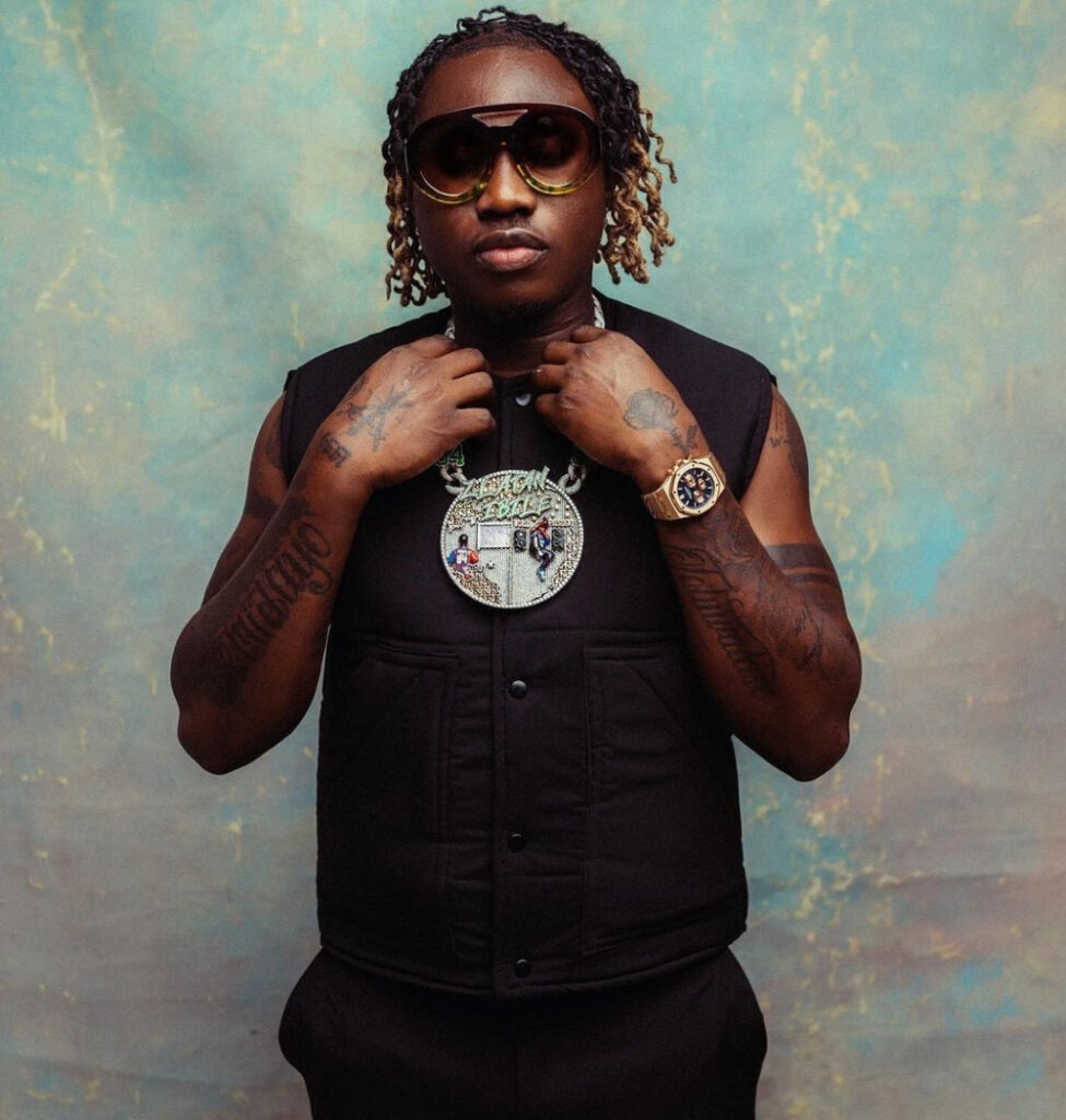 Zlatan Turned Him Car to Taxi!